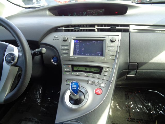 2015 TOYOTA PRIUS THREE HATCHBACK 4D