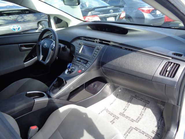 2015 TOYOTA PRIUS THREE HATCHBACK 4D