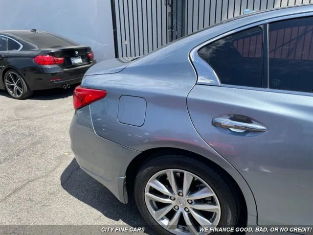 2016 INFINITI Q50 2.0T PREMIUM SEDAN 4D