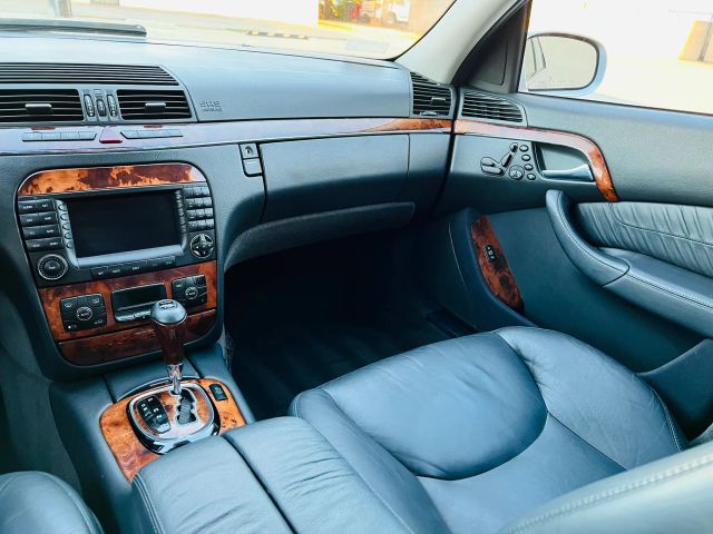 2005 MERCEDES-BENZ S-CLASS S 500 SEDAN 4D