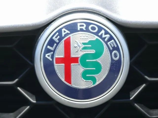 2018 ALFA ROMEO GIULIA TI SEDAN 4D