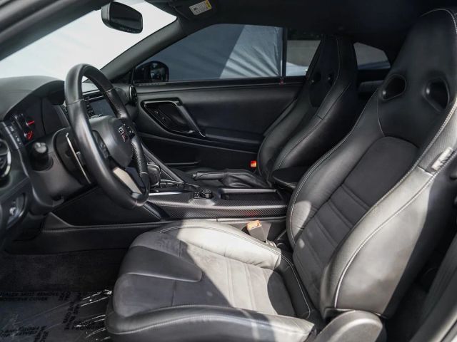 2020 NISSAN GT-R PREMIUM COUPE 2D