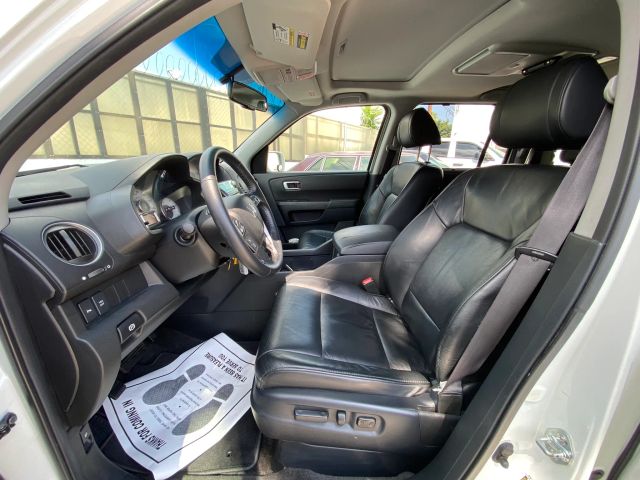 2011 HONDA PILOT TOURING SPORT UTILITY 4D