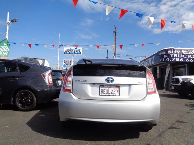 2015 TOYOTA PRIUS THREE HATCHBACK 4D