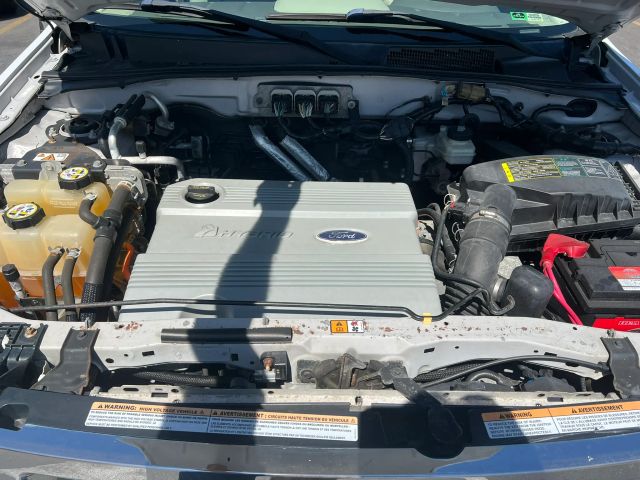 2008 FORD ESCAPE HYBRID SPORT UTILITY 4D