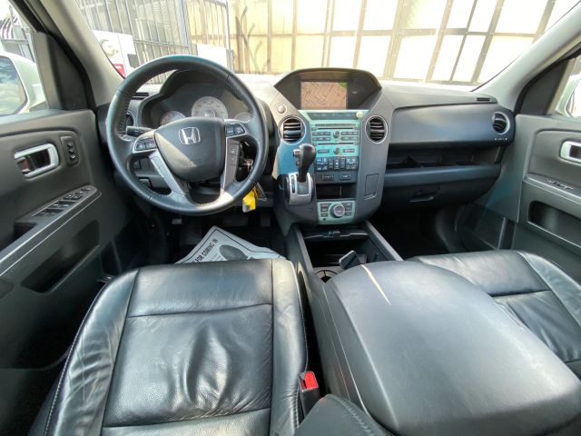 2011 HONDA PILOT TOURING SPORT UTILITY 4D