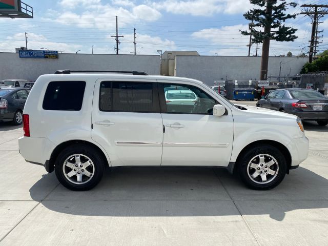2011 HONDA PILOT TOURING SPORT UTILITY 4D