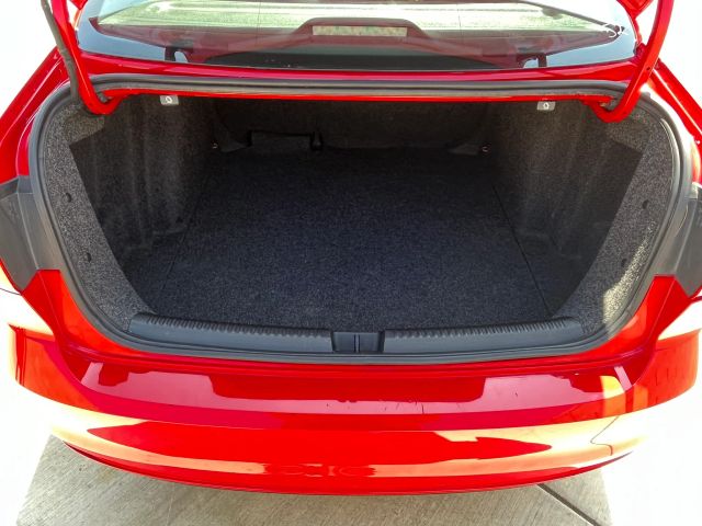 2015 VOLKSWAGEN JETTA 2.0L S SEDAN 4D