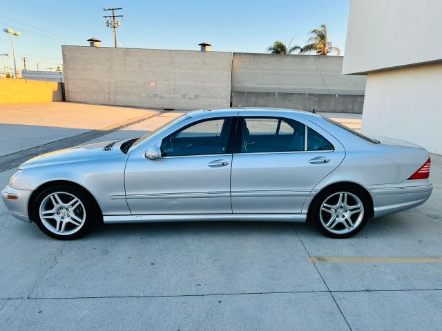 2005 MERCEDES-BENZ S-CLASS S 500 SEDAN 4D