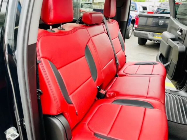2020 CHEVROLET SILVERADO 1500 CREW CAB LT PICKUP 4D 5 3/4 FT