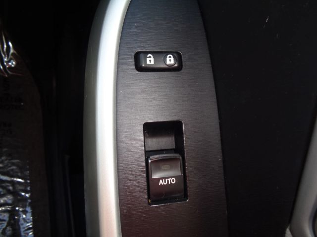2015 TOYOTA PRIUS THREE HATCHBACK 4D