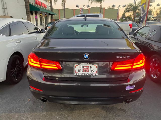 2019 BMW 5 SERIES 530E IPERFORMANCE SEDAN 4D