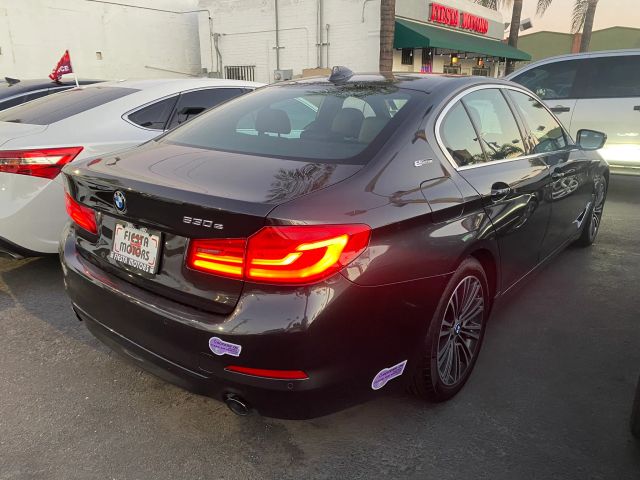 2019 BMW 5 SERIES 530E IPERFORMANCE SEDAN 4D