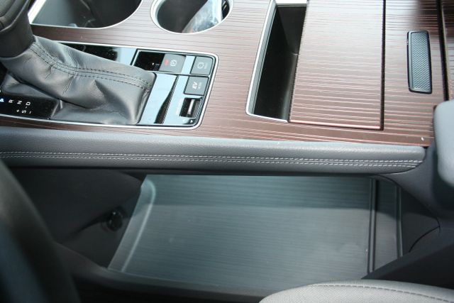 2022 Toyota Sienna - Image 43