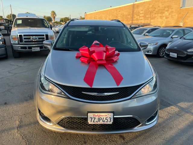2017 CHRYSLER PACIFICA TOURING-L MINIVAN 4D
