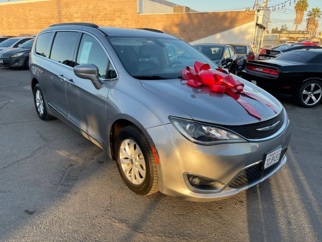 2017 CHRYSLER PACIFICA TOURING-L MINIVAN 4D