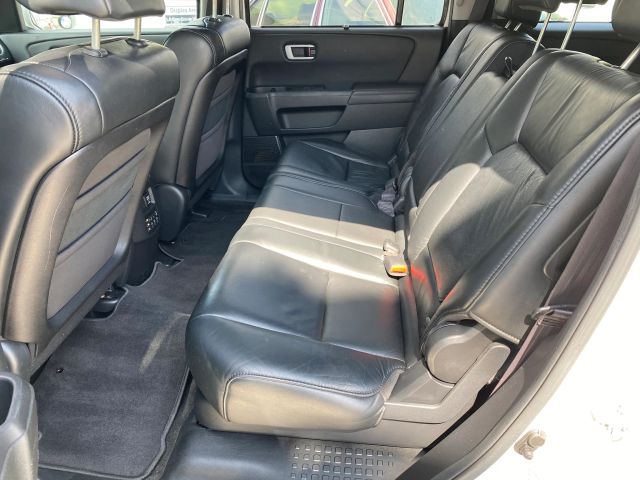 2011 HONDA PILOT TOURING SPORT UTILITY 4D