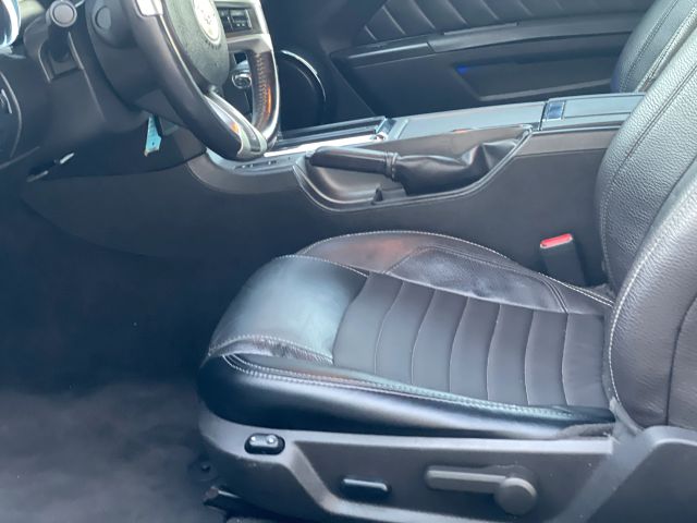 2011 FORD MUSTANG PREMIUM CONVERTIBLE 2D