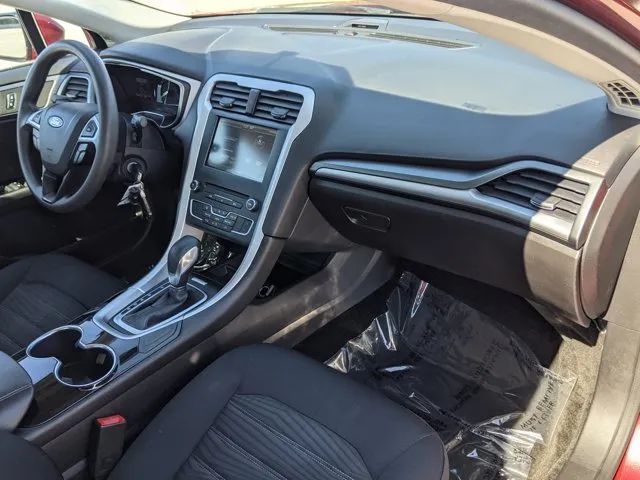 2016 FORD FUSION SE SEDAN 4D