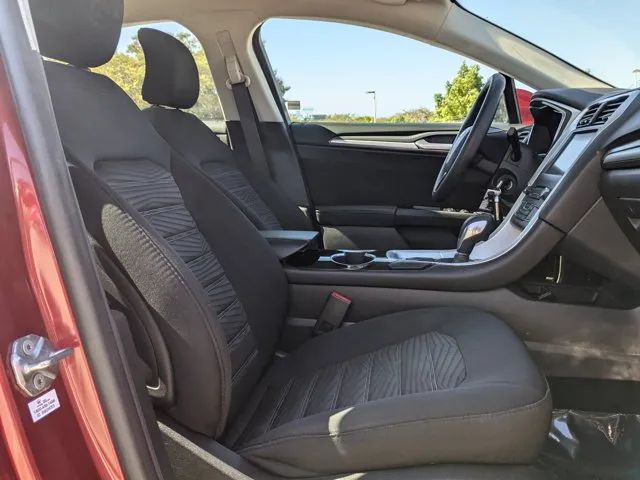 2016 FORD FUSION SE SEDAN 4D
