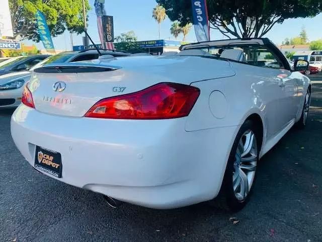 2010 INFINITI G G37 CONVERTIBLE 2D
