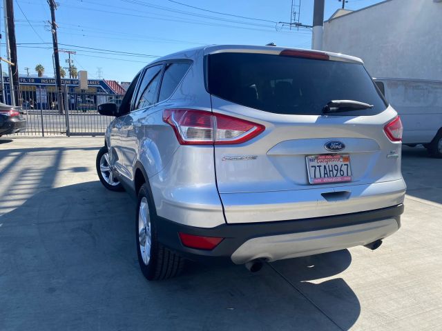 2016 FORD ESCAPE SE SPORT UTILITY 4D