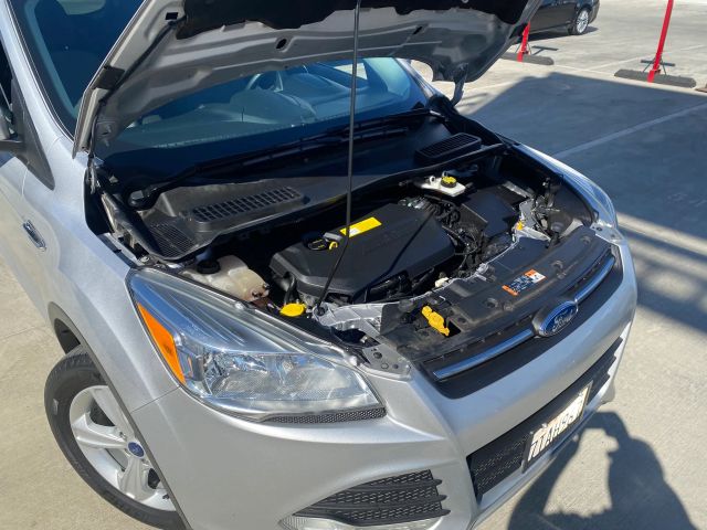 2016 FORD ESCAPE SE SPORT UTILITY 4D
