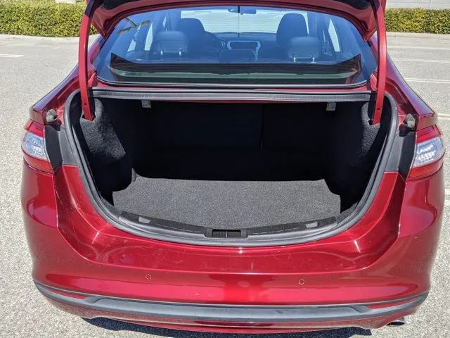 2016 FORD FUSION SE SEDAN 4D