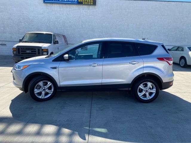 2016 FORD ESCAPE SE SPORT UTILITY 4D