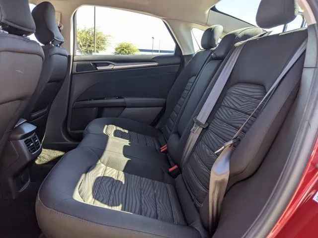 2016 FORD FUSION SE SEDAN 4D