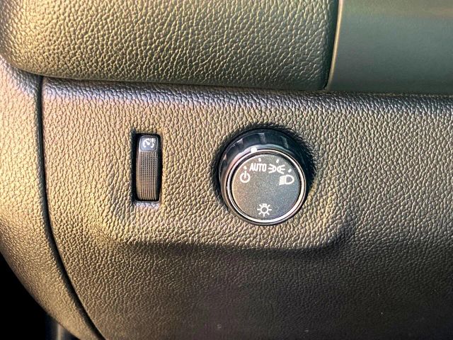 2017 CHEVROLET COLORADO CREW CAB LT PICKUP 4D 5 FT
