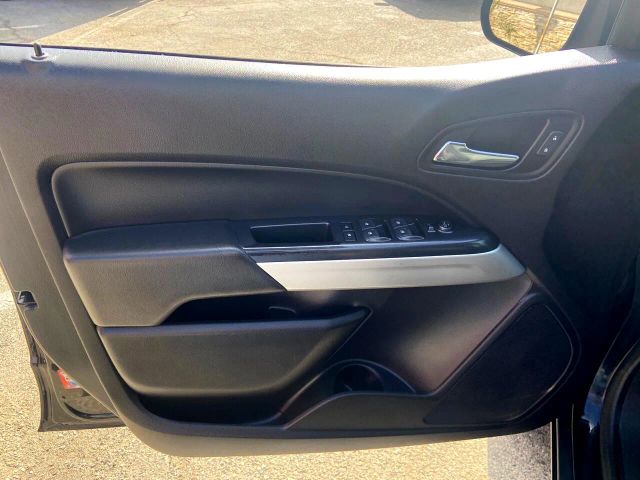 2017 CHEVROLET COLORADO CREW CAB LT PICKUP 4D 5 FT