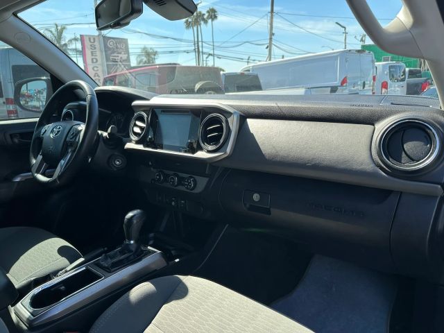 2019 TOYOTA TACOMA DOUBLE CAB SR5 PICKUP 4D 5 FT