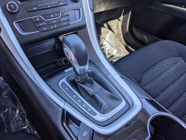 2016 FORD FUSION SE SEDAN 4D
