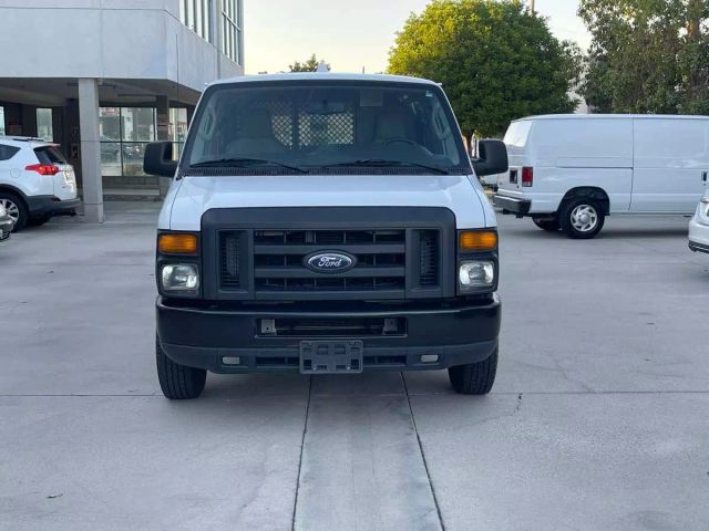 2014 FORD E150 CARGO VAN 3D