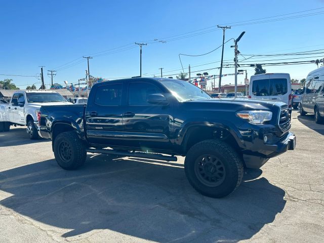 2019 TOYOTA TACOMA DOUBLE CAB SR5 PICKUP 4D 5 FT