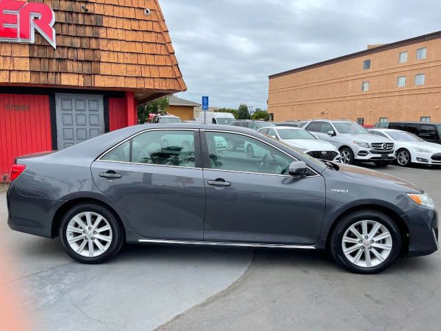2012 TOYOTA CAMRY XLE HYBRID SEDAN 4D