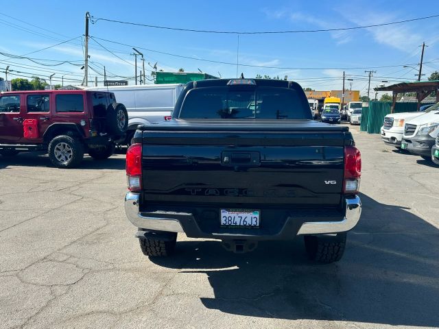 2019 TOYOTA TACOMA DOUBLE CAB SR5 PICKUP 4D 5 FT