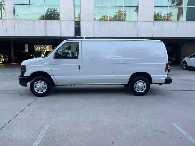 2014 FORD E150 CARGO VAN 3D