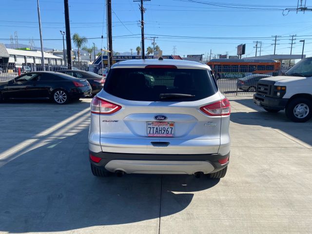 2016 FORD ESCAPE SE SPORT UTILITY 4D
