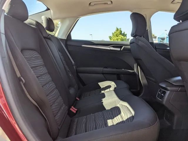 2016 FORD FUSION SE SEDAN 4D
