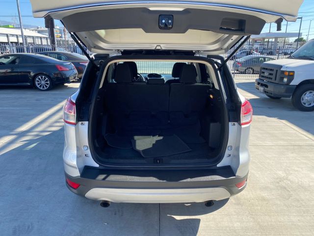 2016 FORD ESCAPE SE SPORT UTILITY 4D
