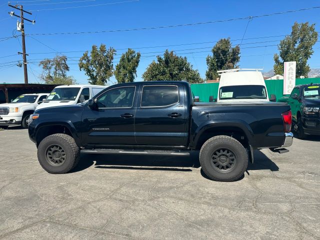 2019 TOYOTA TACOMA DOUBLE CAB SR5 PICKUP 4D 5 FT