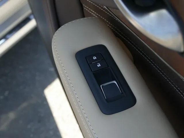 2018 LEXUS LS LS 500 SEDAN 4D