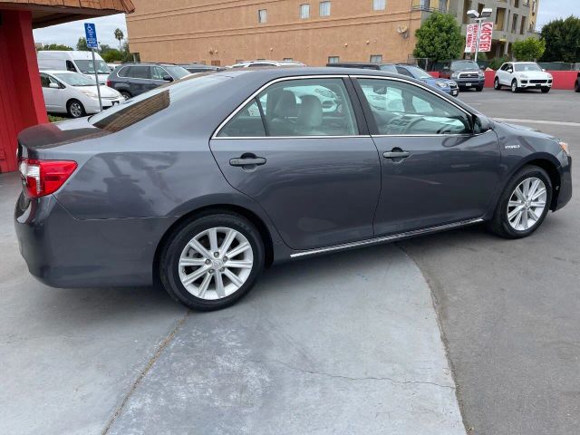 2012 TOYOTA CAMRY XLE HYBRID SEDAN 4D