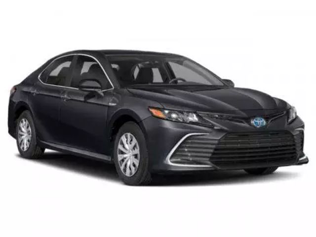 2023 TOYOTA CAMRY HYBRID XLE SEDAN 4D