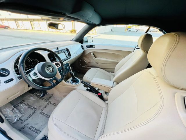 2013 VOLKSWAGEN BEETLE 2.5L CONVERTIBLE 2D