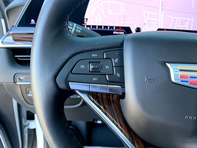 2022 CADILLAC ESCALADE PREMIUM LUXURY SPORT UTILITY 4D