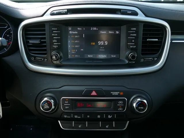 2019 KIA SORENTO LX SPORT UTILITY 4D