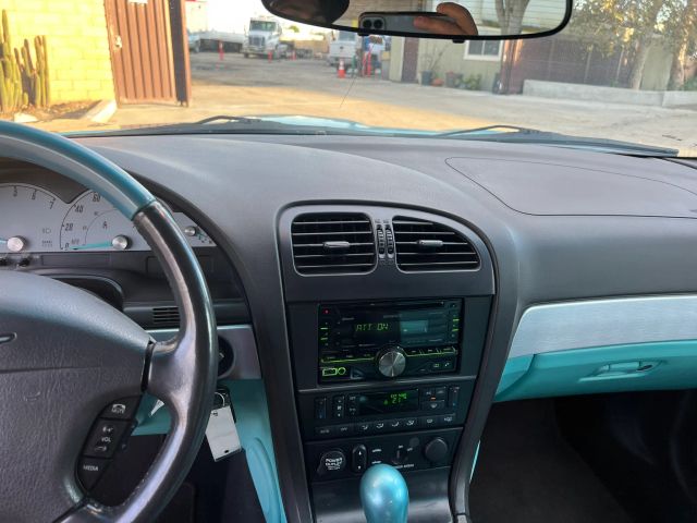 2002 FORD THUNDERBIRD CONVERTIBLE 2D